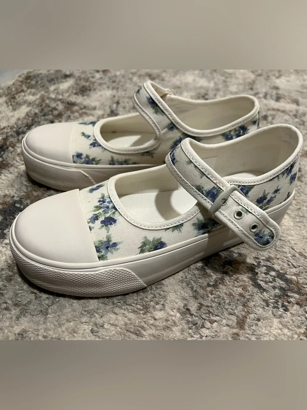 The Children's Place Cream Canvas Mary Jane Sneakers with Blue Floral Print; 1